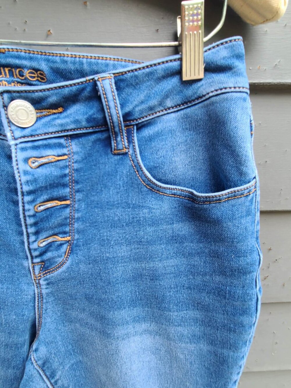 Maurices High Rise Medium Reg 4 Button Fly Jeans - Picture 7 of 11